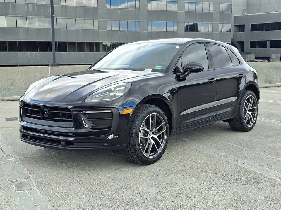 2026 Porsche Macan
