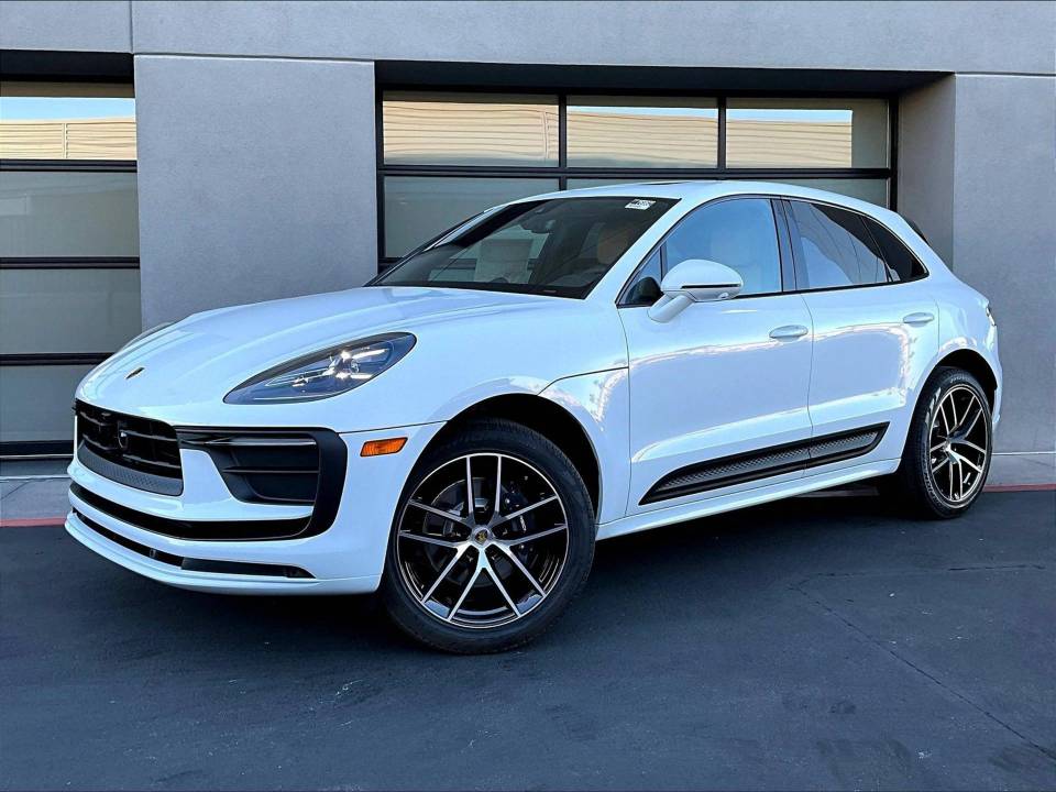 2026 Porsche Macan