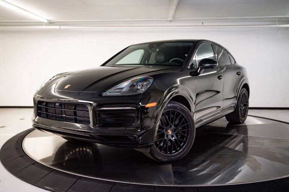 2023 Porsche Cayenne Coupe Platinum Edition