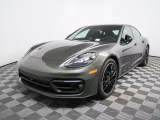 2022 Porsche Panamera