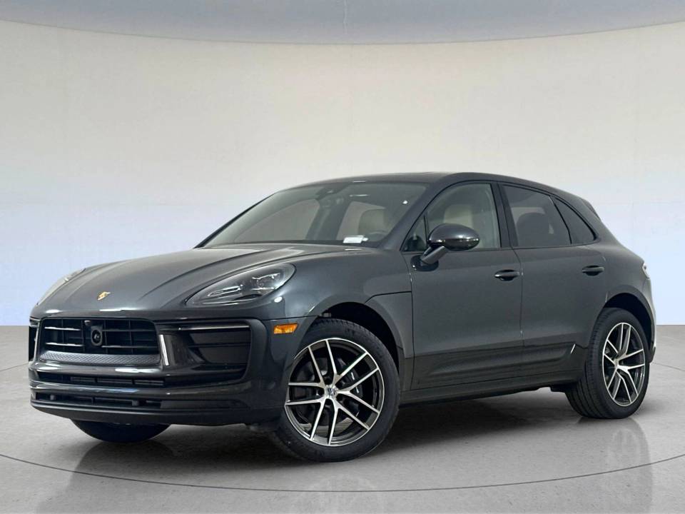 2026 Porsche Macan