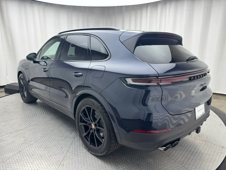 2026 Porsche Cayenne E-Hybrid - Photo 23