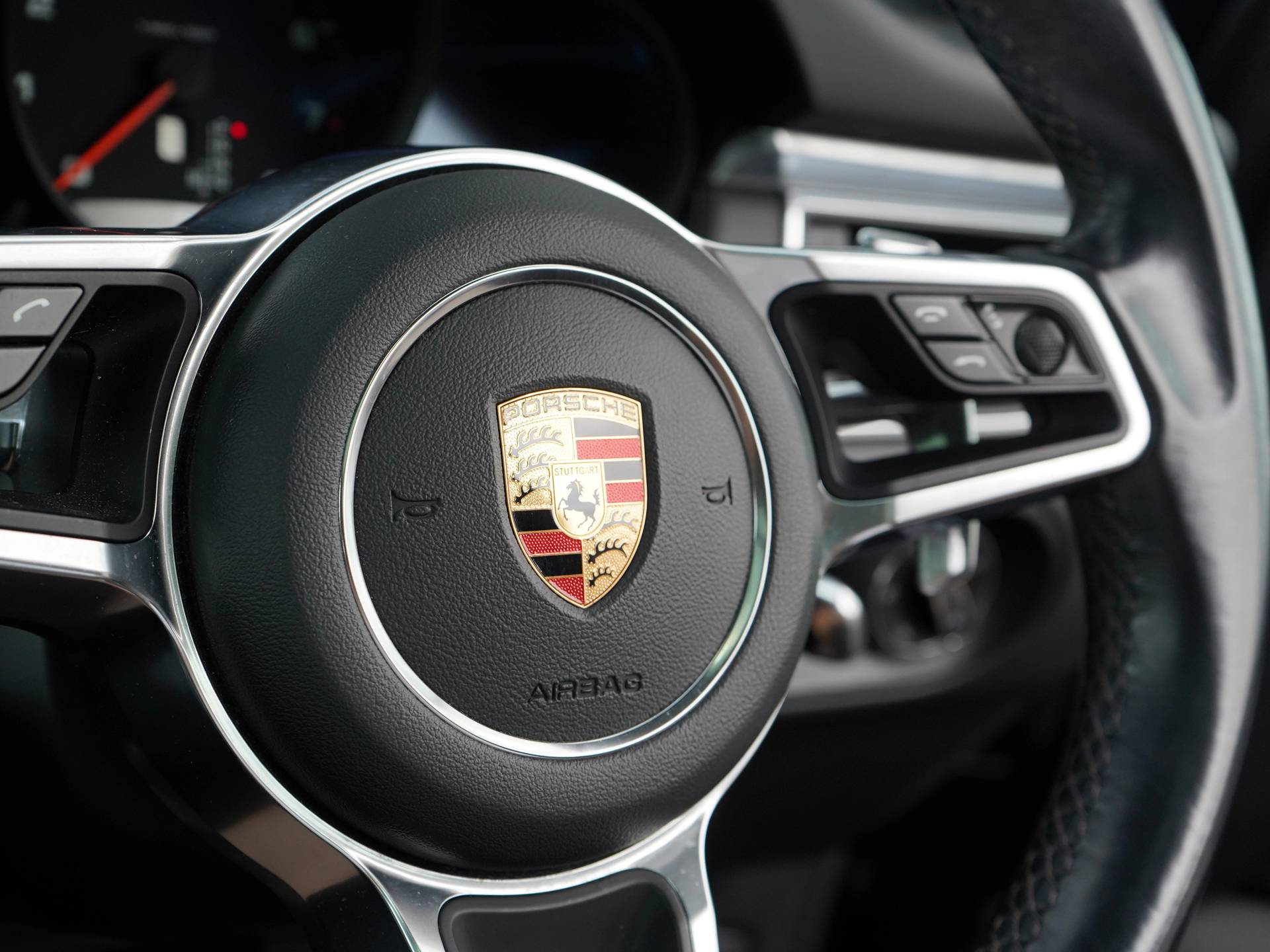 Macan, photo 44 of 44