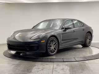 2022 Porsche Panamera