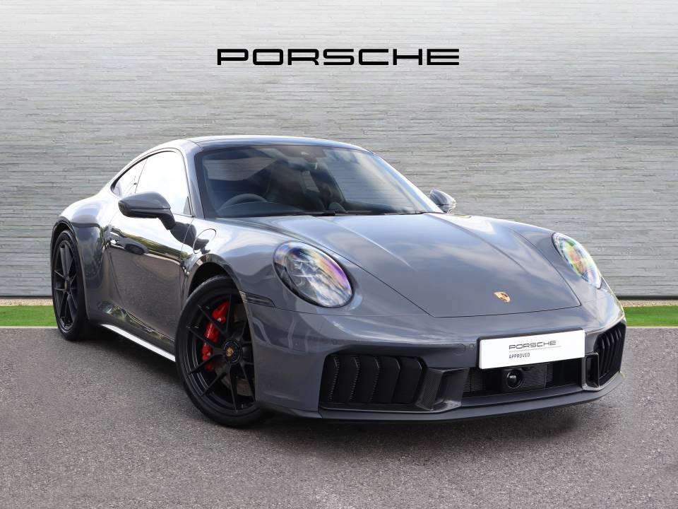 2025 PORSCHE 911