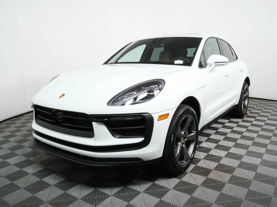 2026 Porsche Macan T