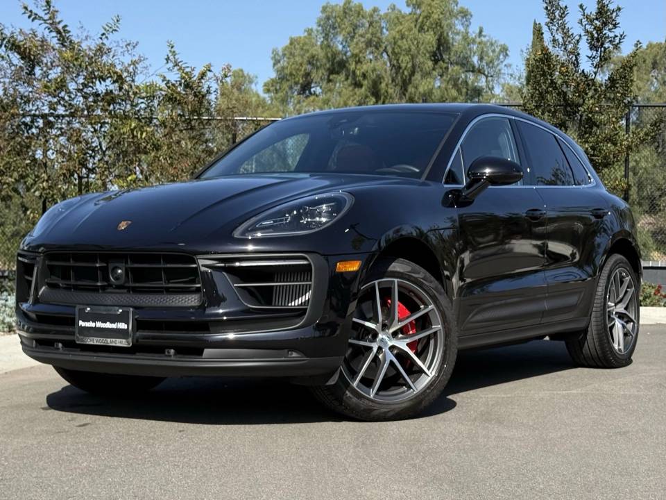 2025 Porsche Macan S