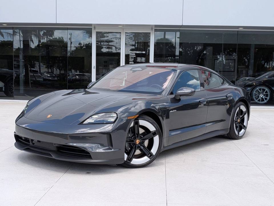 2026 Porsche Taycan