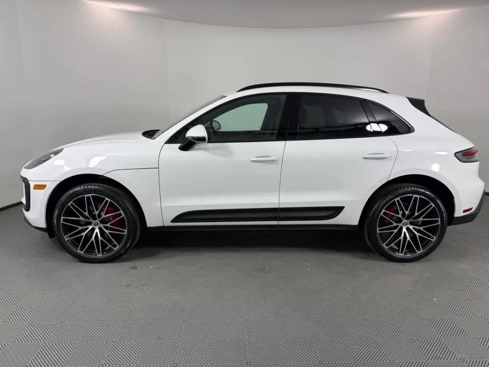 2026 Porsche Macan S - Photo 15
