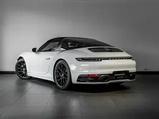 2024 Porsche 911 GTS - Photo 21