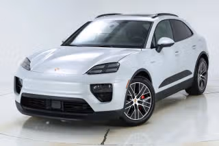 2025 Porsche Macan Macan 4S Electric's photo