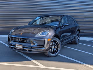 2025 Porsche Macan