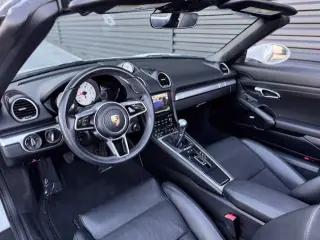 2024 Porsche 718 Base - Photo 29