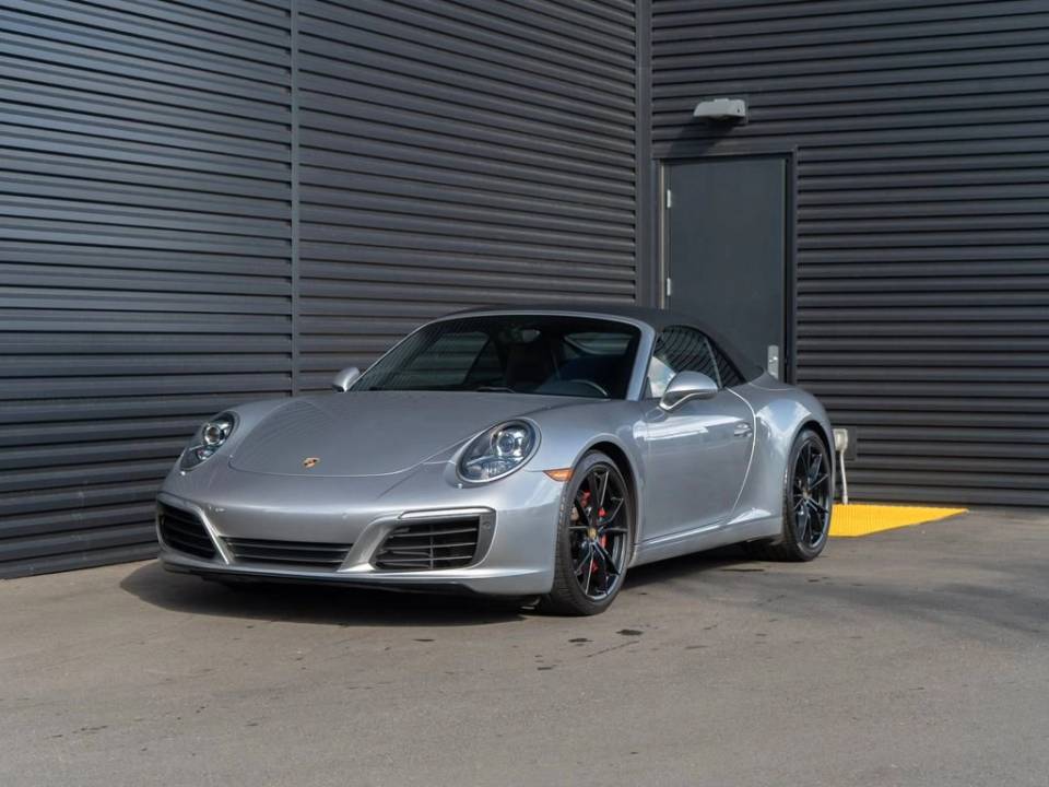 2017 Porsche 911 Carrera S