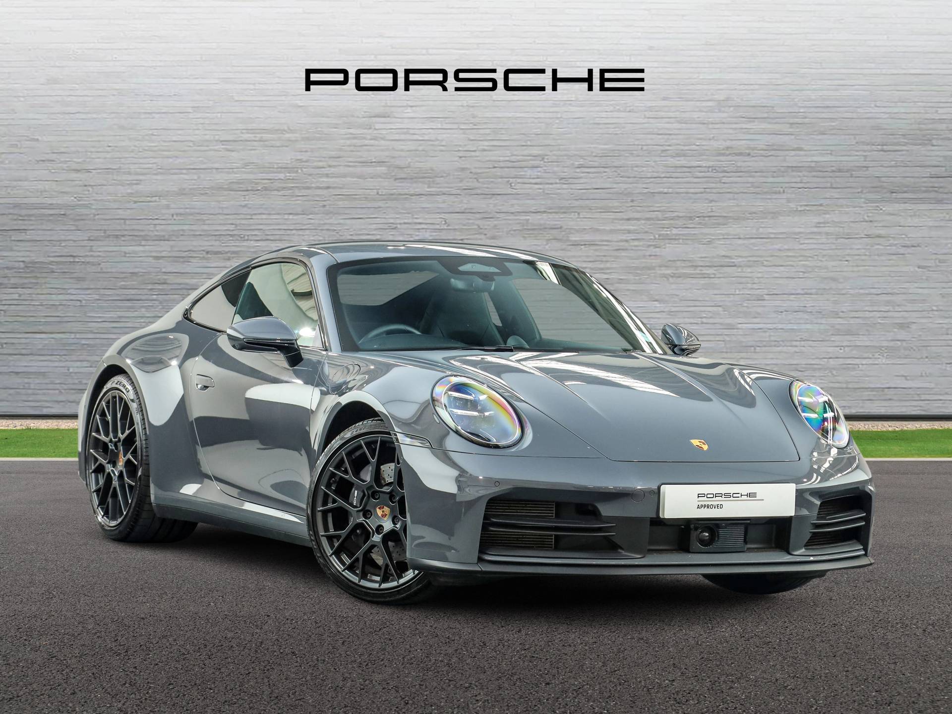 911 Carrera, photo 1 of 32