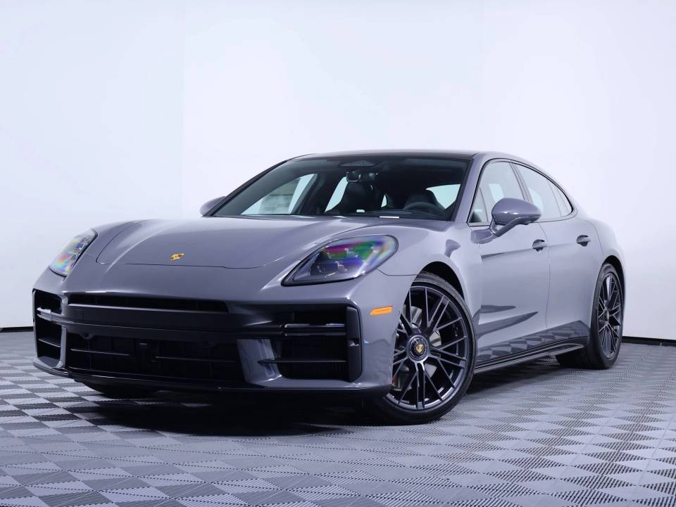 2026 Porsche Panamera
