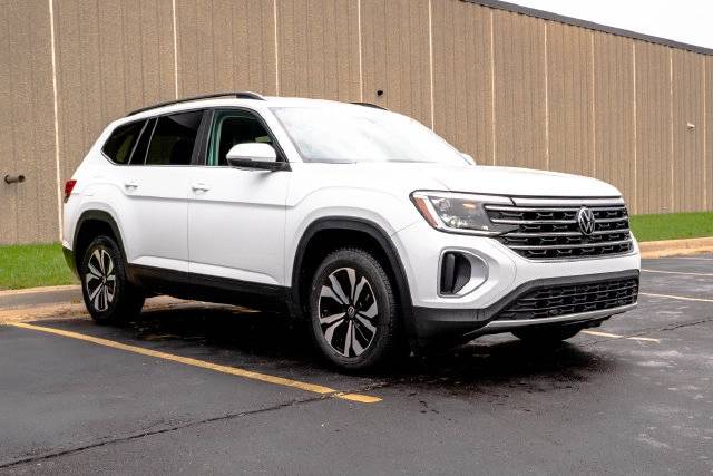 2024 Volkswagen Atlas SE
