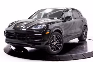 2025 Porsche Cayenne E-Hybrid's photo
