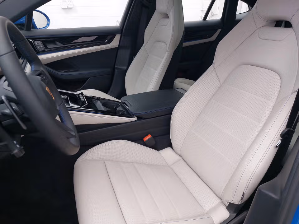 2026 Porsche Panamera Base - Photo 35