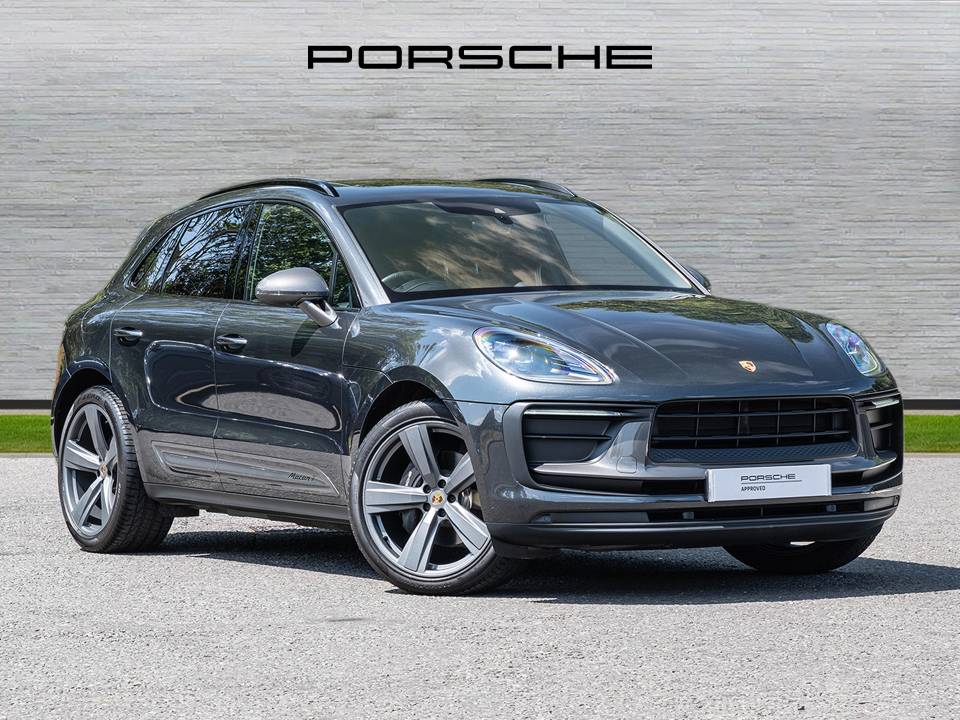 2024 PORSCHE MACAN