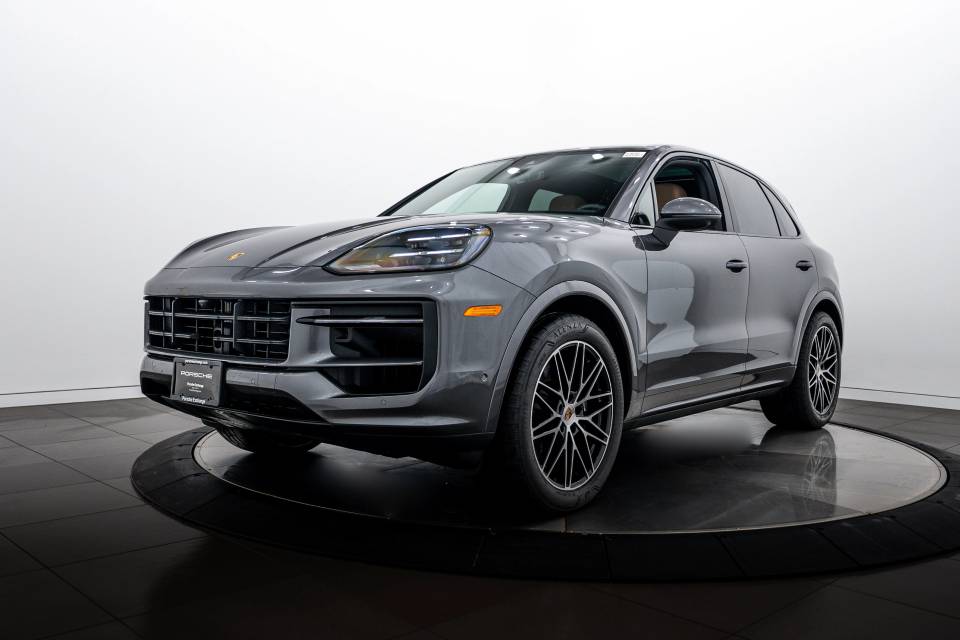 2026 Porsche Cayenne Base