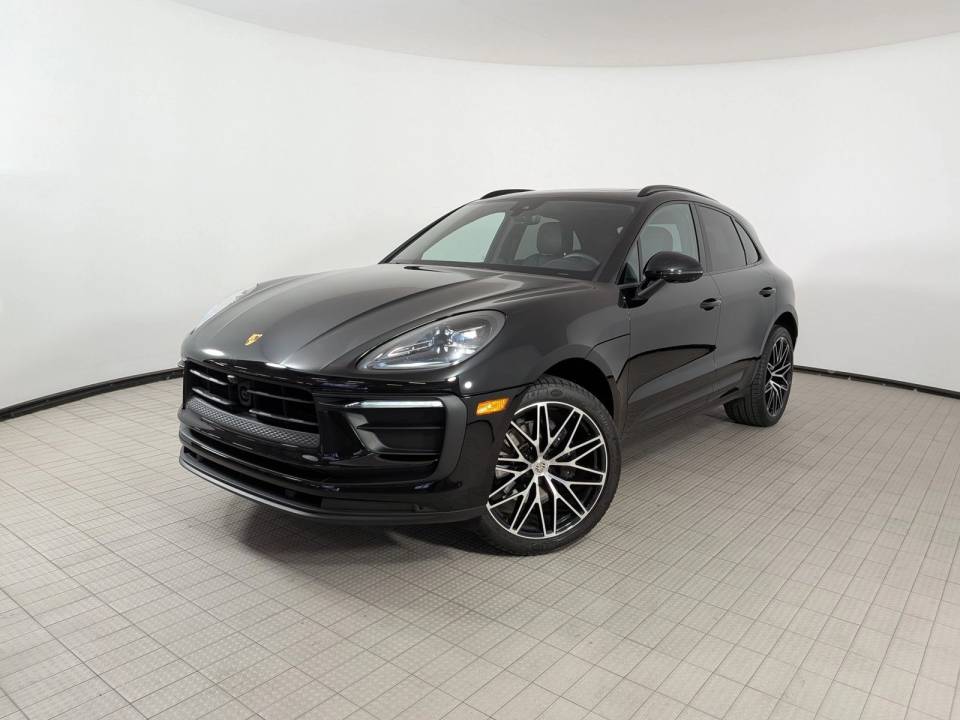 2026 Porsche Macan