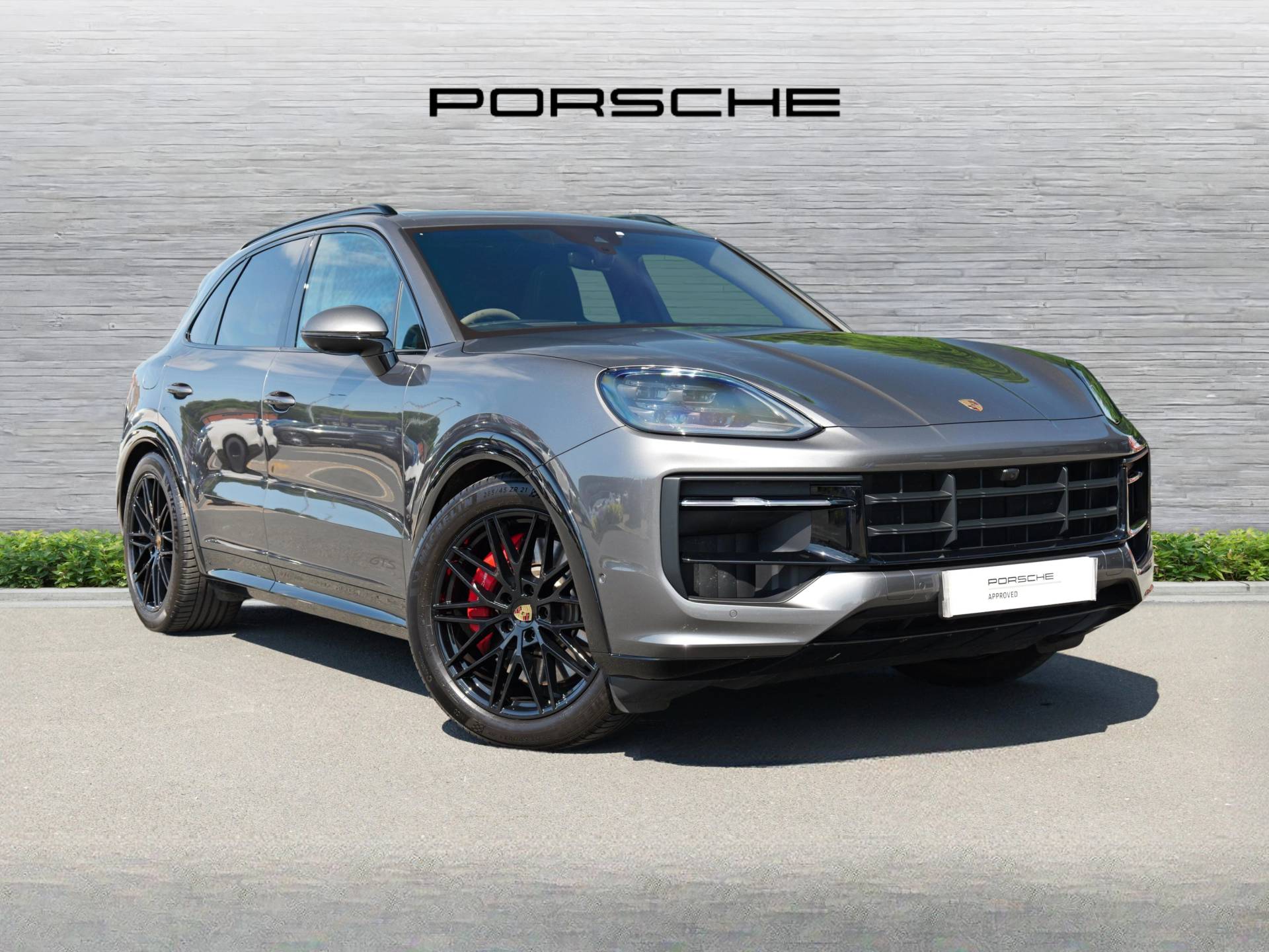 Cayenne GTS, photo 1 of 43