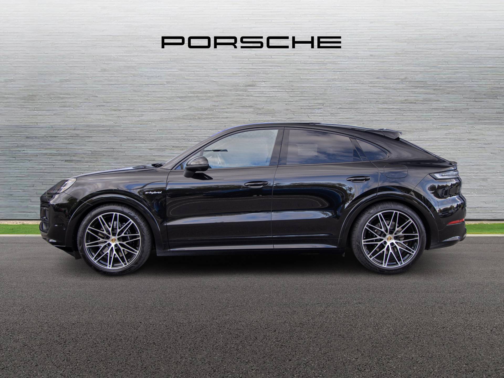Cayenne E-Hybrid Coupé, photo 2 of 30