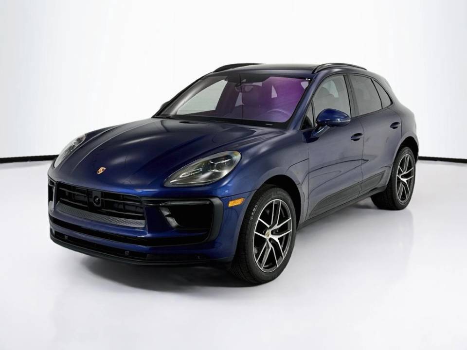 2024 Porsche Macan Base