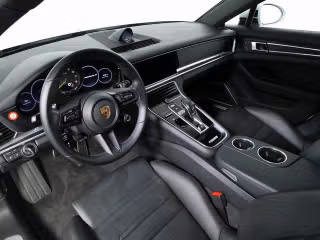 2023 Porsche Panamera 4 E-Hybrid - Photo 25