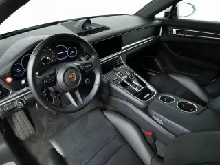 2023 Porsche Panamera 4 E-Hybrid - Photo 29