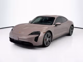2023 Porsche Taycan 4S's photo