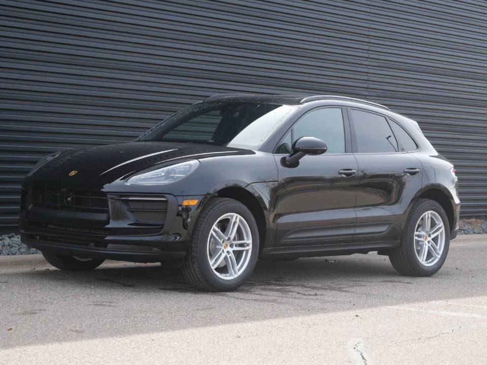 2026 Porsche Macan T