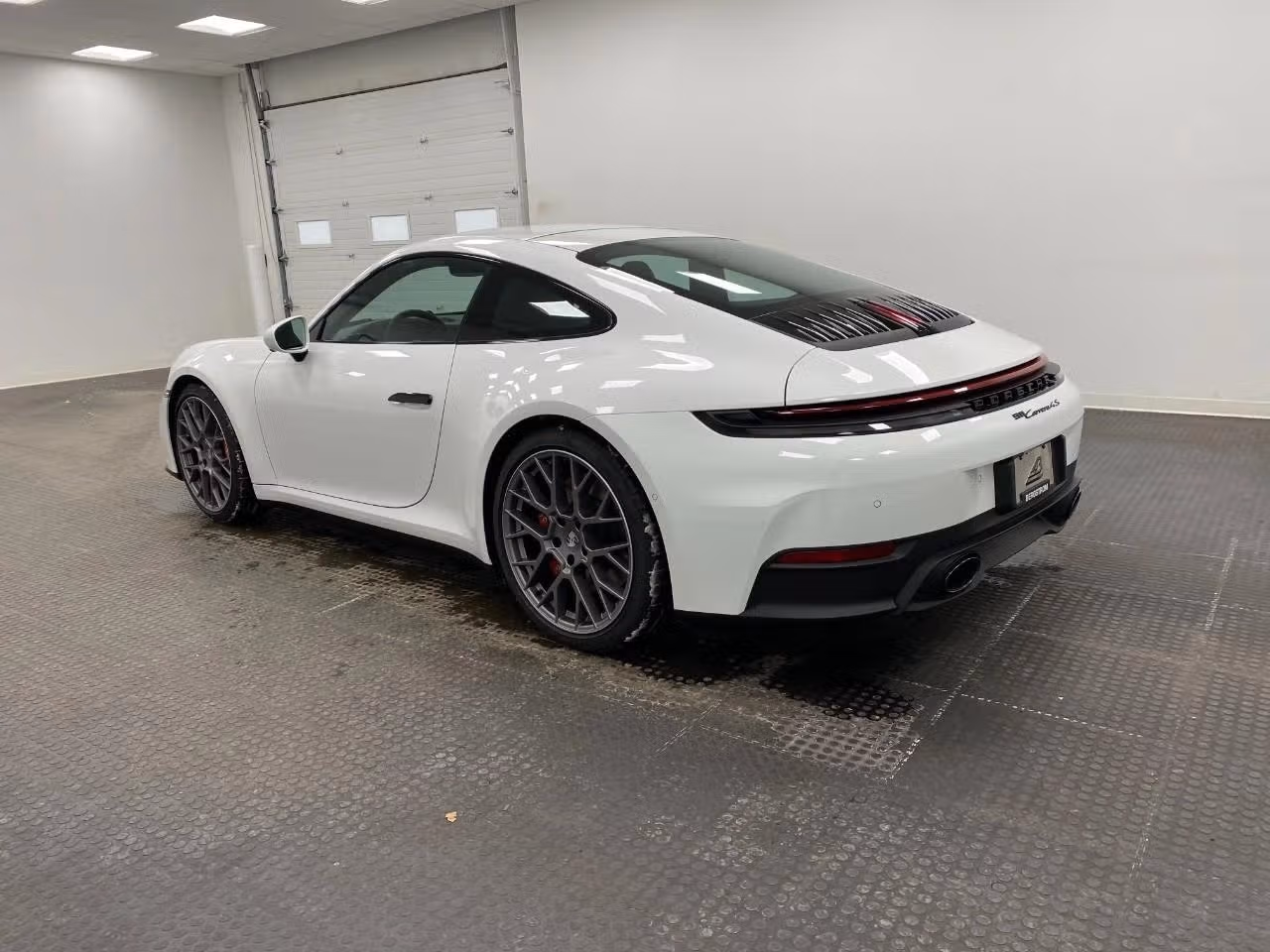 2026 Porsche 911 S - Photo 20