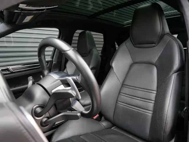 2023 Porsche Cayenne GTS - Photo 38