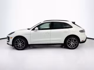 2025 Porsche Macan Base - Photo 9