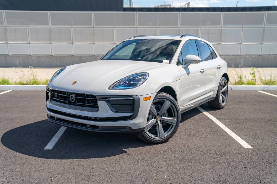 2026 Porsche Macan