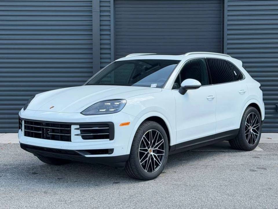 2026 Porsche Cayenne Base