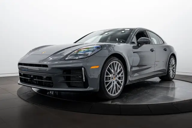 2026 Porsche Panamera Base - Photo 6