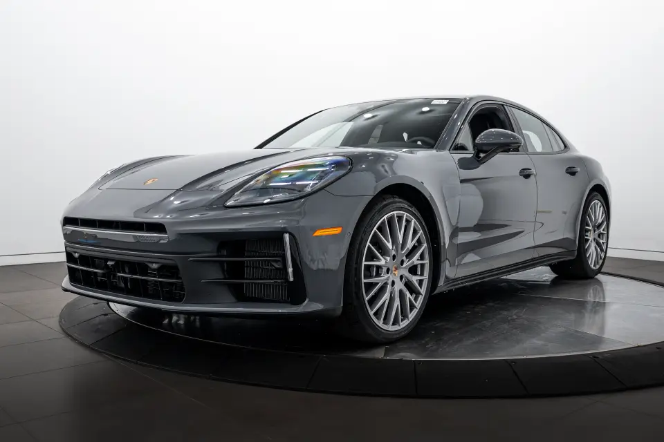2026 Porsche Panamera Base - Photo 7