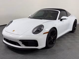 2023 992 Targa