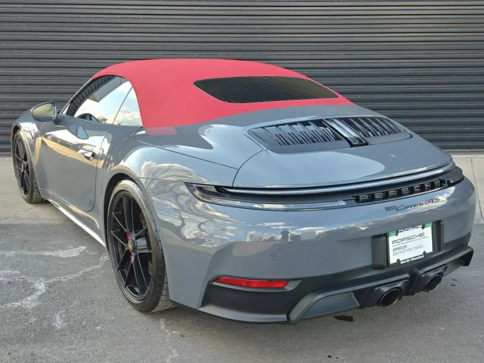 2025 Porsche 911 GTS - Photo 23