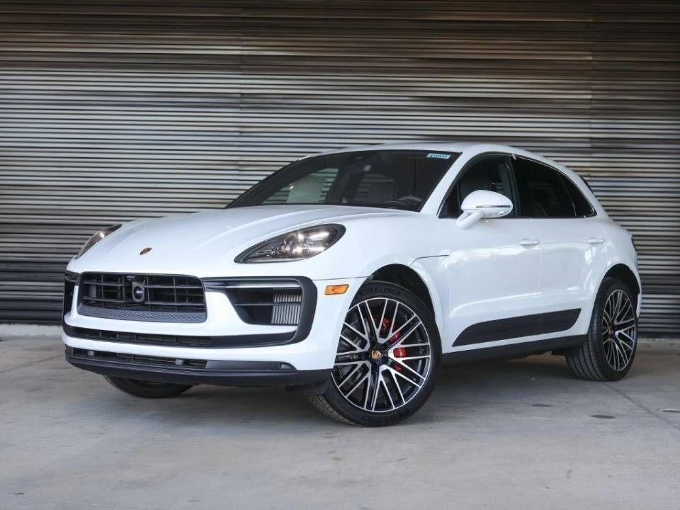 2026 Porsche Macan