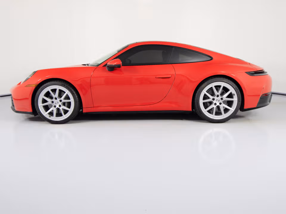 2025 Porsche 911 - Photo 11