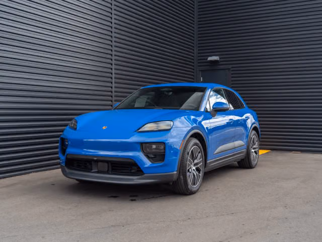 Used 2026 Porsche Macan Base with VIN WP1AD2XA7TL075618 for sale in Bakersfield, CA
