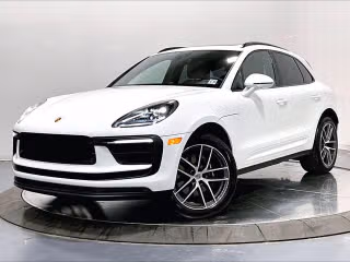 2026 Porsche Macan's photo