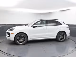 2025 Porsche Cayenne Base - Photo 9