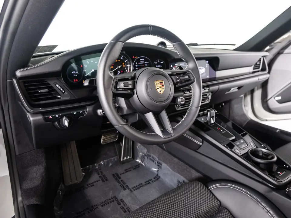 2024 Porsche 911 T - Photo 31