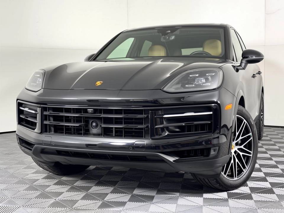 2024 Porsche Cayenne Base