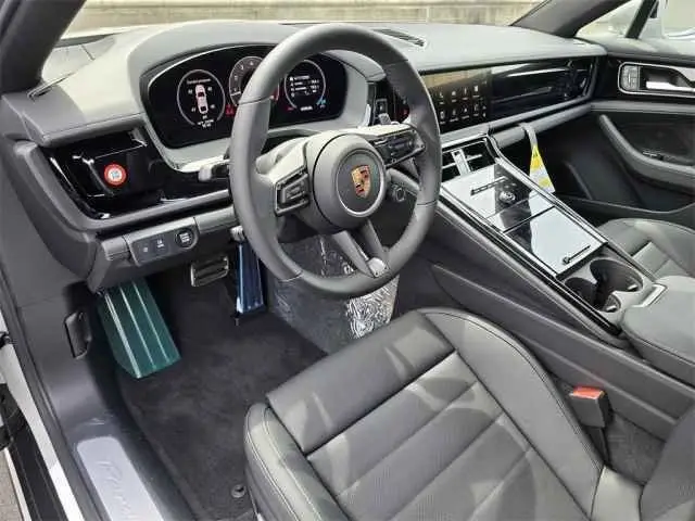 View 32
